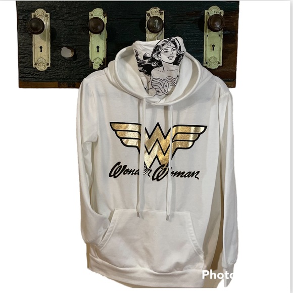 Mad Engine Wonder Woman Hoodie Sweatshirt with Built-in Turtleneck Collar - Picture 3 of 15